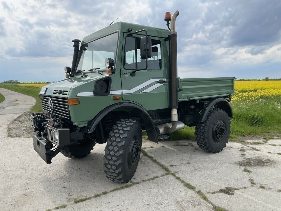 Mercedes-Benz Unimog U1600 156PS 5000