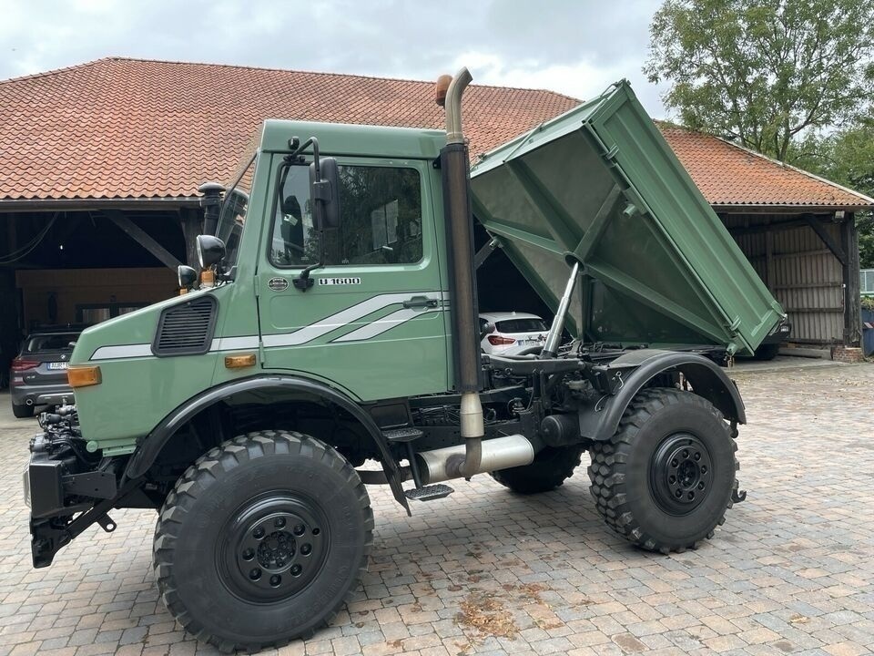Mercedes-Benz Unimog U1600 156PS 5000