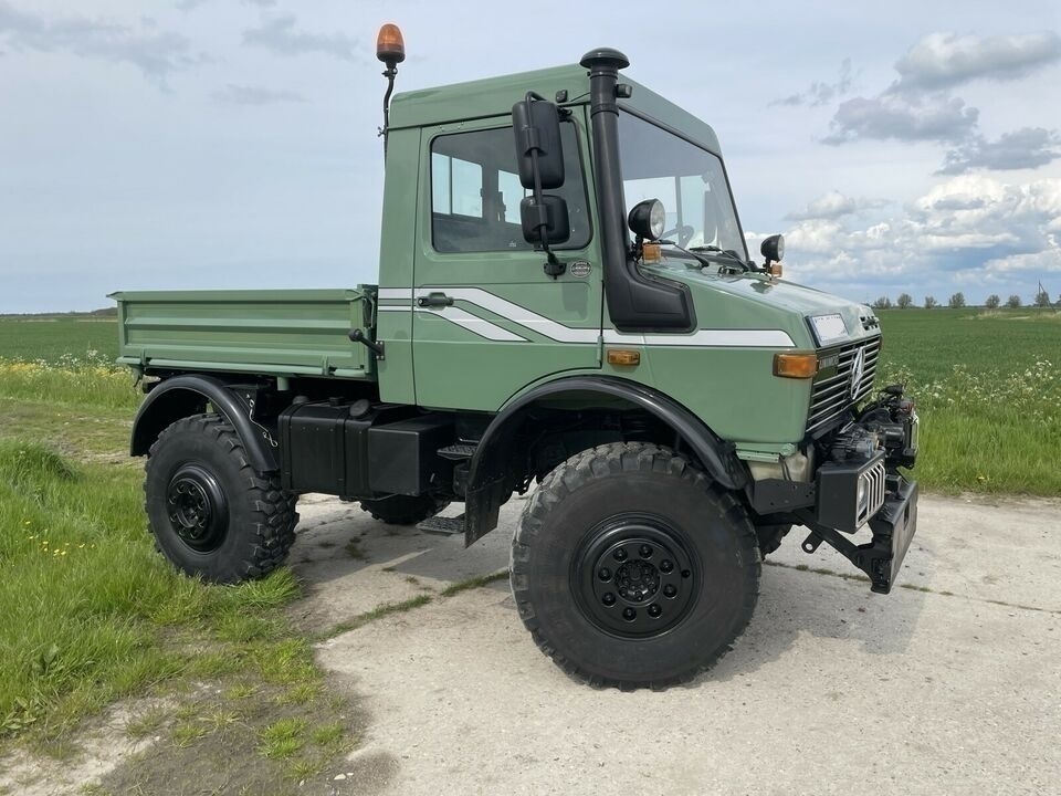 Mercedes-Benz Unimog U1600 156PS 5000
