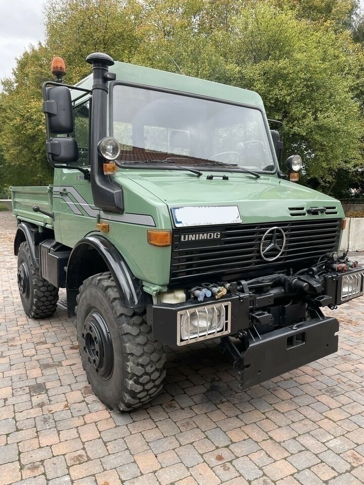 Mercedes-Benz Unimog U1600 156PS 5000